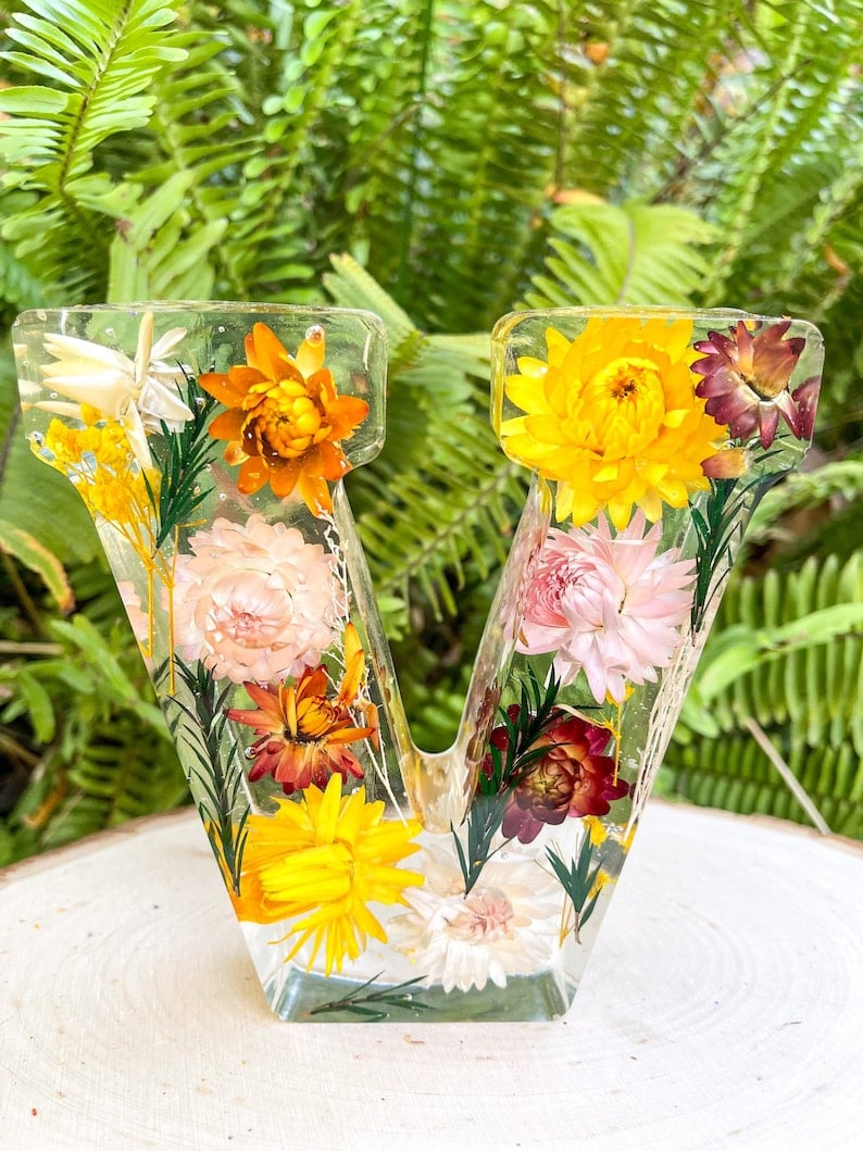 🌸Veioză de noapte din rășină florală, lucrată manual