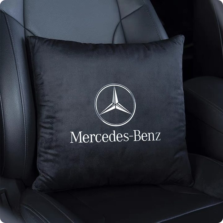 Perne și pilote multifuncționale - un companion cald pentru casă și călătorii
