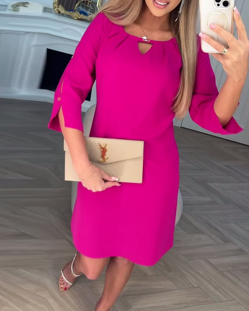 Rochie elegantă, monocoloră, simplă, în formă de V