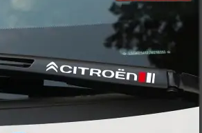 ULTIMA OFERTĂ 🎉REDUCERE 50%🎉Autocolant creativ pentru ștergătoare auto🎉4 BUCĂȚI🎉