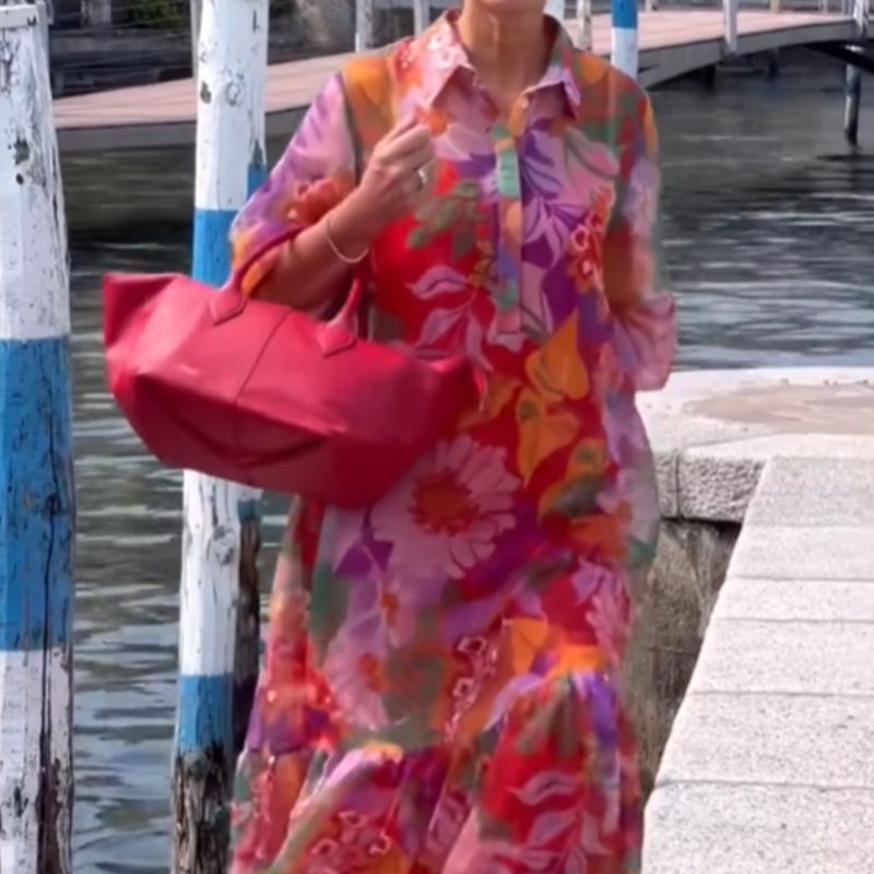 Rochie roșie din șifon cu imprimeu floral