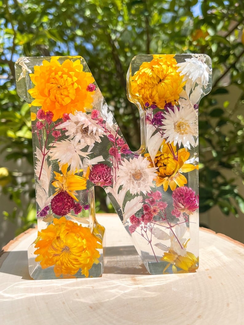 🌸Veioză de noapte din rășină florală, lucrată manual