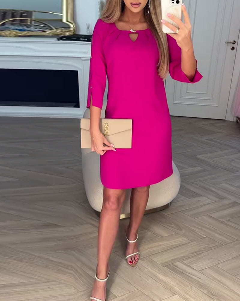 Rochie elegantă, monocoloră, simplă, în formă de V