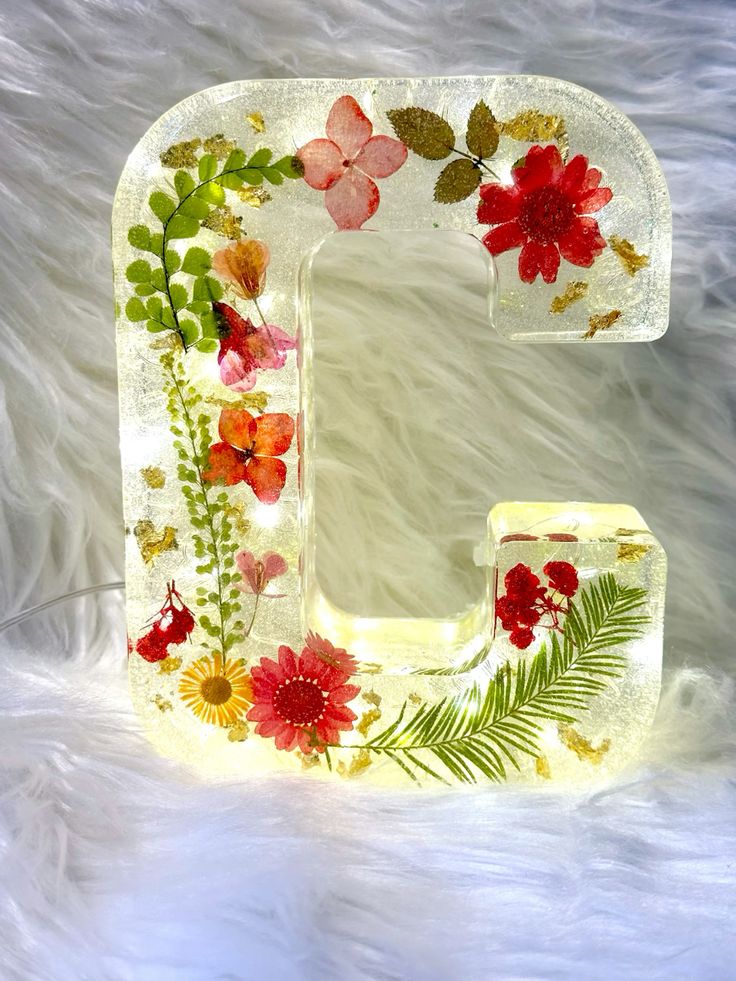 🌸Veioză de noapte din rășină florală, lucrată manual