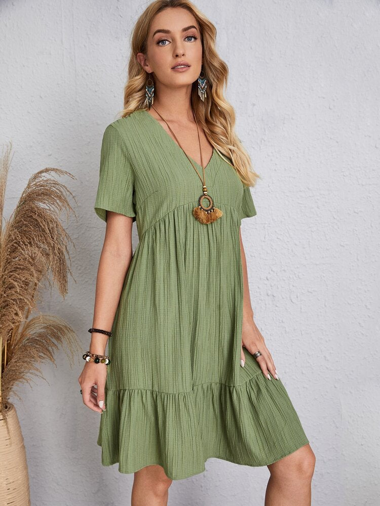 Rochie de dama in stil vintage cu decolteu in V