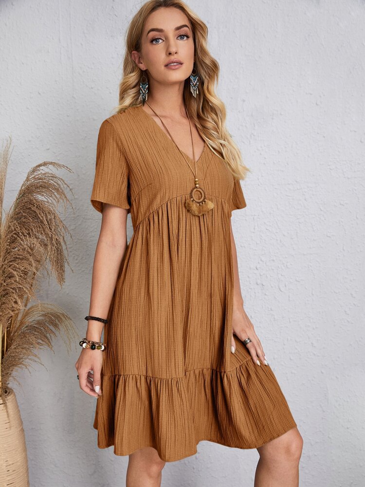 Rochie de dama in stil vintage cu decolteu in V