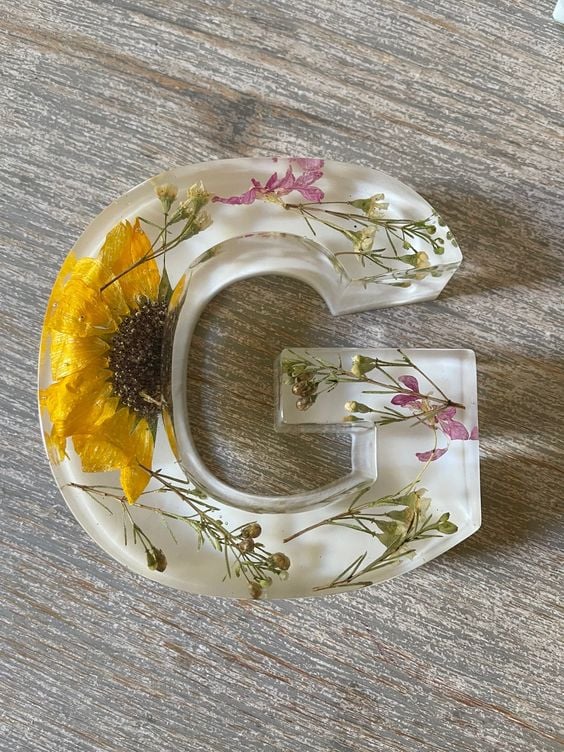 🌸Veioză de noapte din rășină florală, lucrată manual