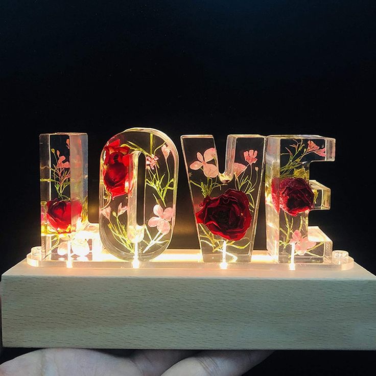 🌸Veioză de noapte din rășină florală, lucrată manual