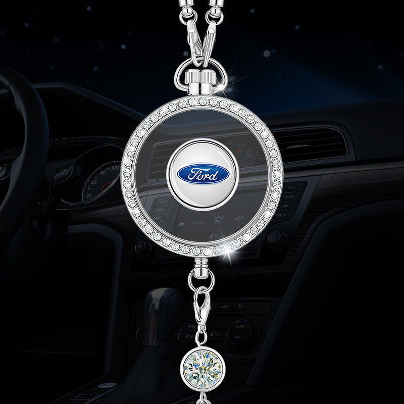 Pandantiv cu logo pentru aromaterapie auto, realizat din metal și diamante