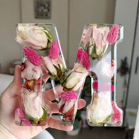 🌸Veioză de noapte din rășină florală, lucrată manual