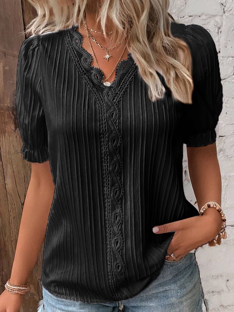 (🎁2024 Anul Nou Hot Sale🎁)Stoc limitat🔥V Neck Plain Lace Elegant Shirt（Buy 2 Free Shipping）